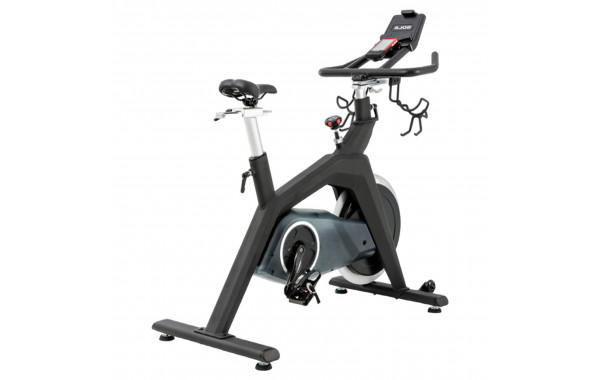 Коммерческий спинбайк Sole Fitness KB900 2023 600_380