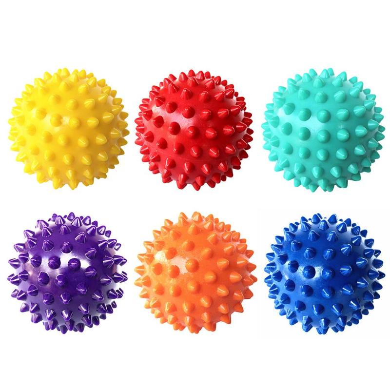 Массажный мяч TOGU Spiky Massage Ball 463000\01-YL-00 желтый 800_800